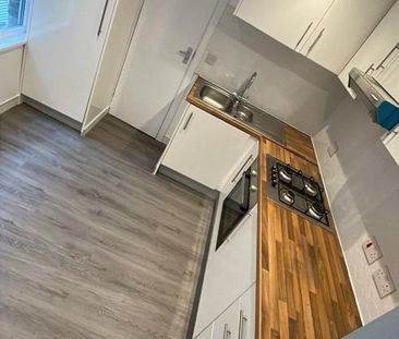 Room in a Shared Flat, Disraeli Road, E7 - Photo 2