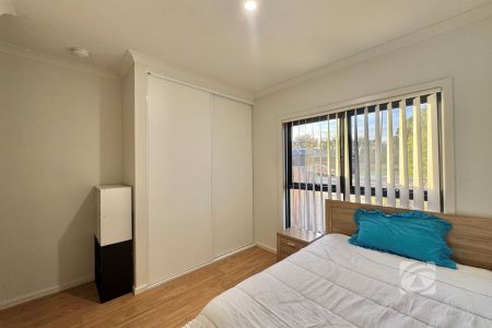 FULLY FURNISHED STUDIO – RENT INCLUDES UTILITIES & INTERNET - Photo 5