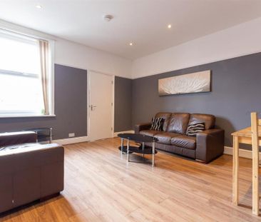 5 bedroom maisonette to rent - Photo 3