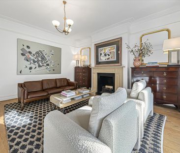 3 bedroom flat to rent - Photo 1