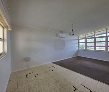 Charming 3-Bedroom Home Close to Town & Sporting Fields - Photo 1