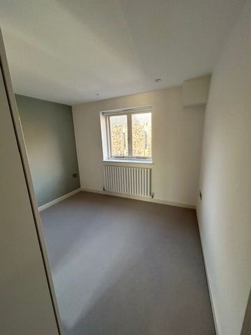 Room in a Shared House, Alma Vale Road, BS8 - Photo 3