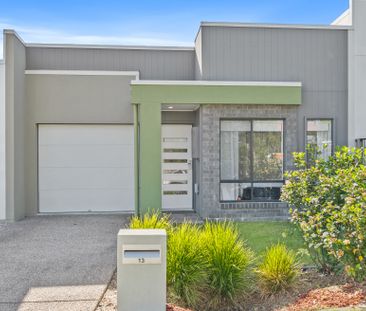 Comfort, Space & Convenience in the Heart of Hillcrest - Photo 6