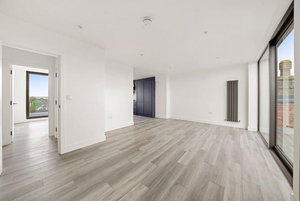 2 bedroom flat to rent - Photo 1