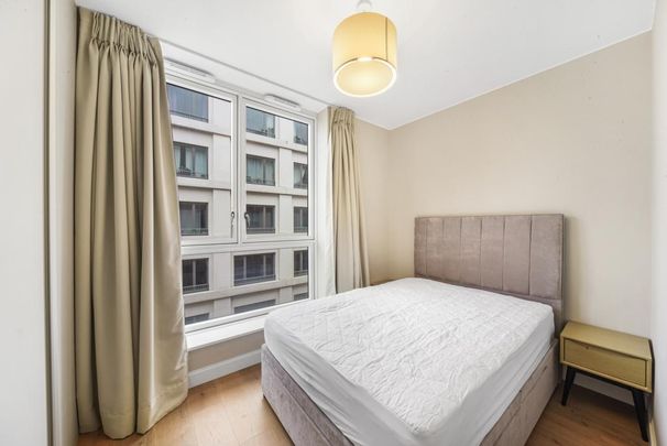 3 bedroom flat to rent - Photo 1