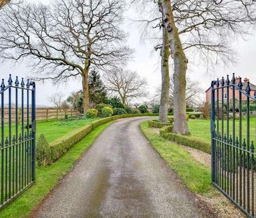 Platts Lane, Hatton Heath, CH3 - Photo 1