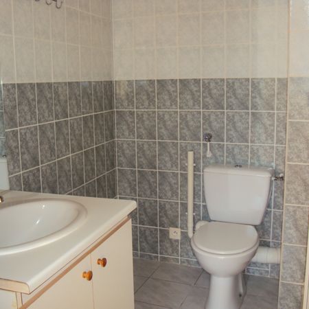 Location Appartement 2 pièces 39m² - Photo 4