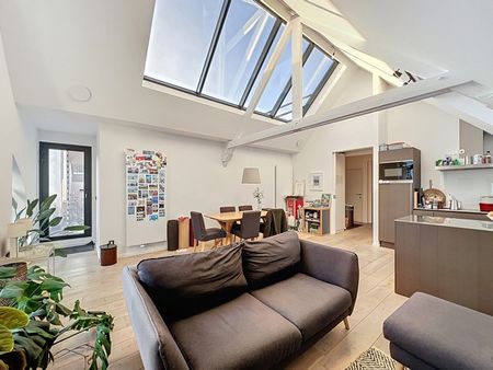 Appartement te huur in Ixelles - Photo 2