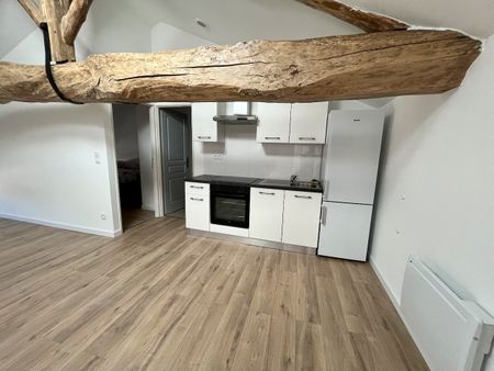 Location Appartement 2 pièces 34m² - Photo 3