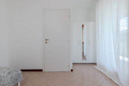 Via Urbino, Padova, Veneto 35142 - Photo 5