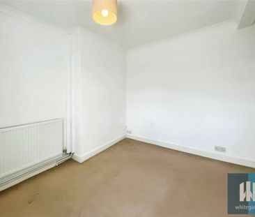 Rawthorpe Lane, Huddersfield, HD5 - Photo 3