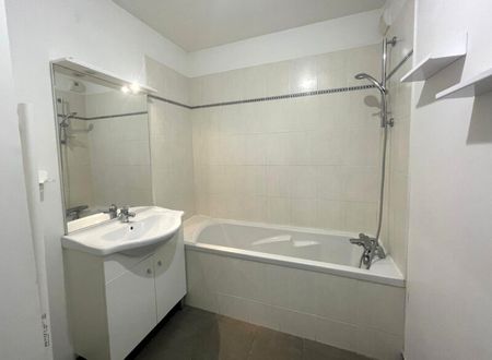 Location Appartement 2 pièces 41m² MONTPELLIER 34000 - Photo 4