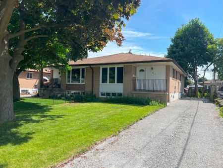 For Lease - 797 Zator Avenue Unit# Basement, Pickering, Ontario - Photo 4