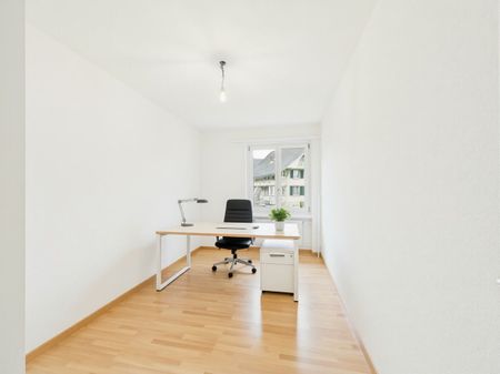 Charming 3.5 room apartment with sunny conservatory - Foto 5