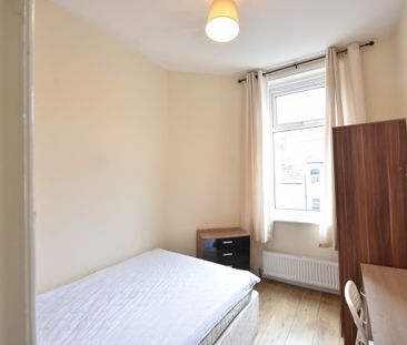 3 Bed - Meldon Terrace, Heaton - Photo 3