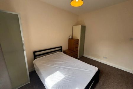 Radcliffe Road - Photo 5