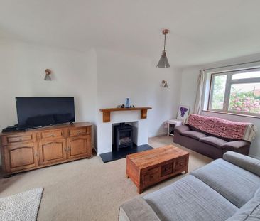 3 bedroom semi-detached house to rent - Photo 1