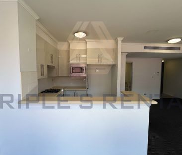 Unfurnished Two bedroom apartment For Rent! - Photo 3