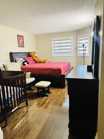 For Lease - 2 Sable Crescent, Whitby, Ontario - Photo 4