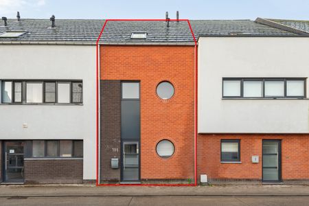 Recente woning met drie slaapkamers, tuintje en staanplaats - Photo 5