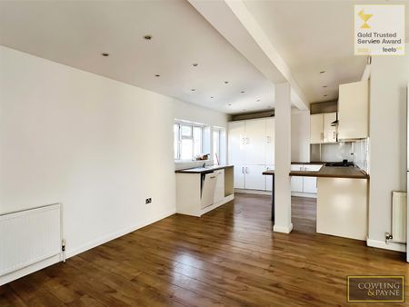 Runwell Road, Wickford, Essex - Photo 2