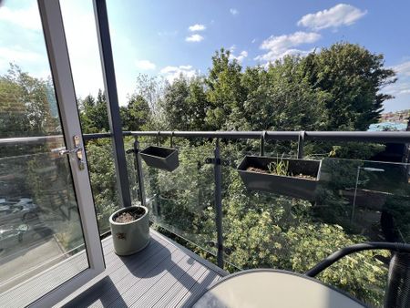 1 bedroom apartment to rent - Photo 3