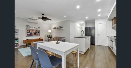 Perfectly Located 3-Bedroom Family Home!! - Photo 3