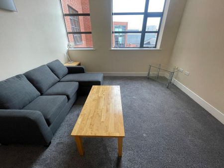 2 bedroom flat to rent - Photo 2