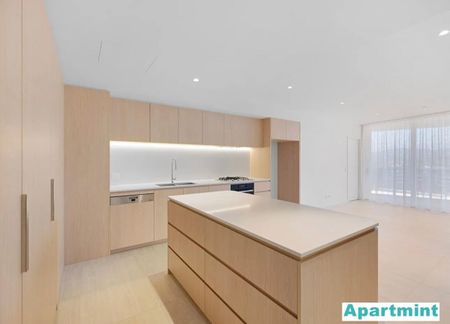 Robina - Photo 2