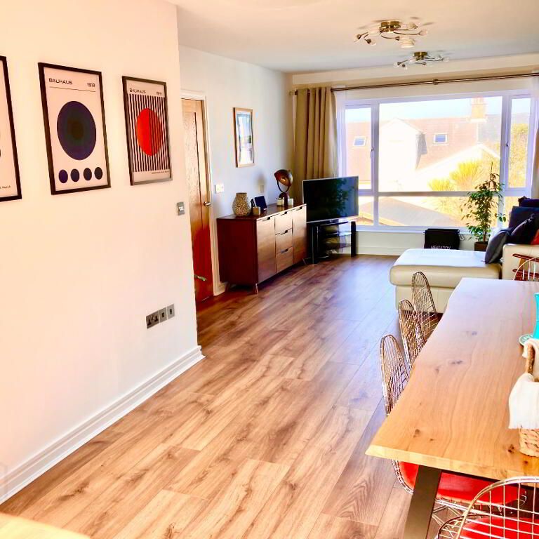 STUDENT LET 2026-27, 10 Old Church Court, Portstewart, BT55 7WB - Photo 1