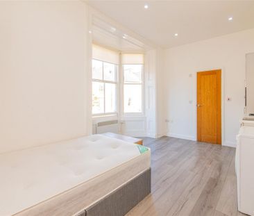 1 bed House To Let - Photo 1