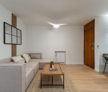 Paseo de la Reina Cristina, Madrid, Community of Madrid 28014 - Photo 1