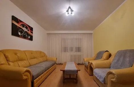 Apartament cu 2 camere, DECOMANDAT, zona Nicolina - Photo 1