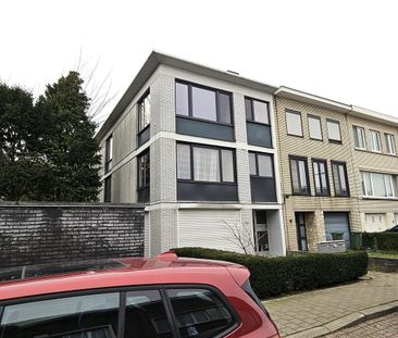 Appartement in een rustige straat - Foto 1