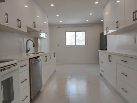 For Lease - 646 Village Parkway Unit# 50, Markham, Ontario - Photo 5