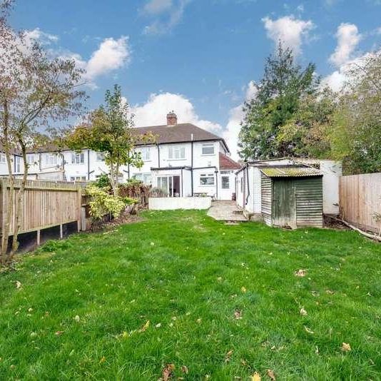 Aragon Road, Morden, SM4 - Photo 1