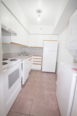 For Lease - 5800 Sheppard Avenue Unit# 218, Toronto, Ontario - Photo 1