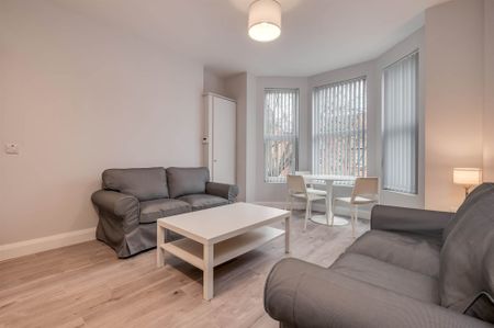 Apt 5 41 Wellington Park, BELFAST, BT9 6DN - Photo 4