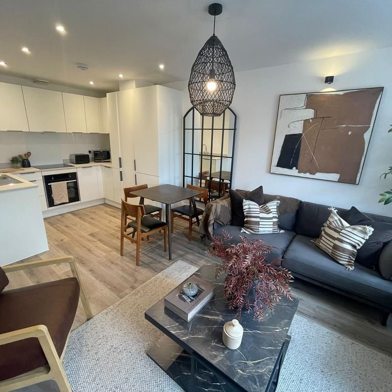 1 bedroom flat to rent - Photo 1