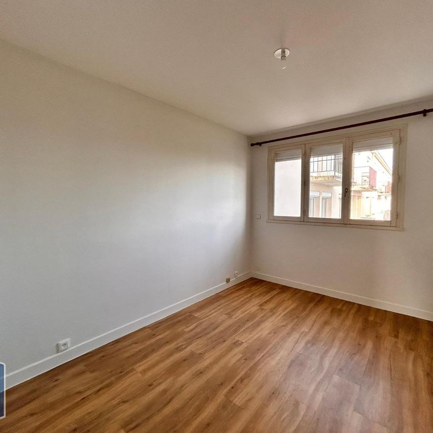 Location Appartement 2 pièces 46m² LAVAL 53000 - Photo 1