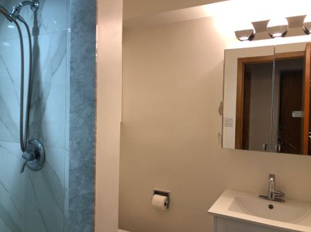 For Lease - 201 Westmore Drive Unit# Bsmt, Toronto, Ontario - Photo 4