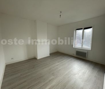 Location Appartement 3 pièces 75m² LILLE 59000 - Photo 3