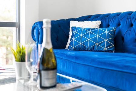 1 bedroom serviced apartment to rent - Photo 5