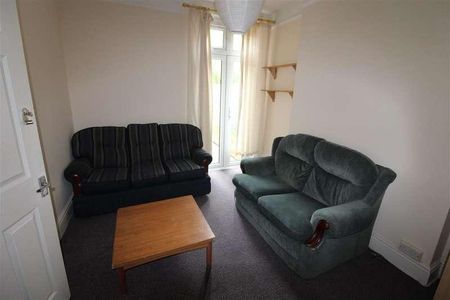 Coventry Road, Southampton, SO15 - Photo 2