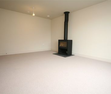 Leckhampton Rise, - Photo 1