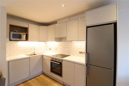 Brooklawn Wood, Stradbrook Road, Blackrock, Dublin - Photo 2