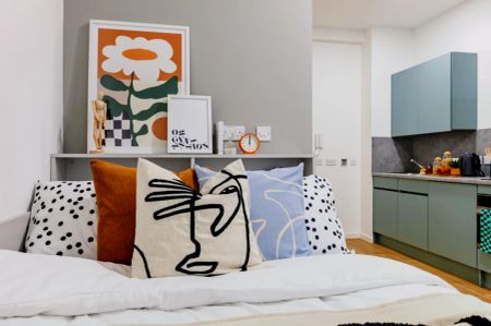 Platinum Studio - Photo 3