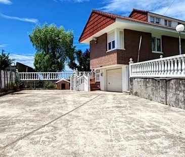 Luxury Villa for rent in Villanueva de Villaescusa, Spain - Photo 3