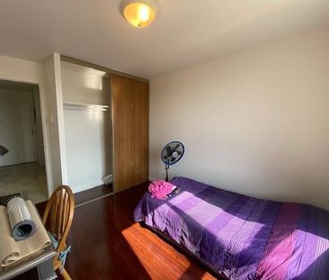 17 Eldon Hall Place - Unit 611 - 2 bed, 1 bath - Photo 3