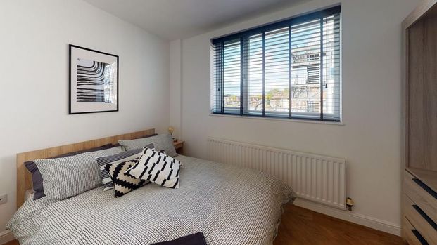 Studio to rent - Photo 1